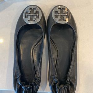 Tory Burch Black Flat shoe